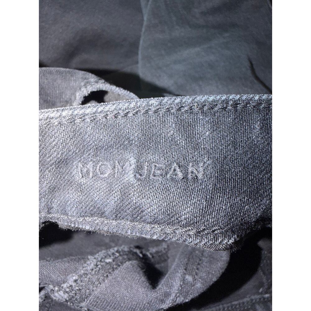 American Eagle women’s STRIGID distressed mom black denim jeans - Picture 9 of 16